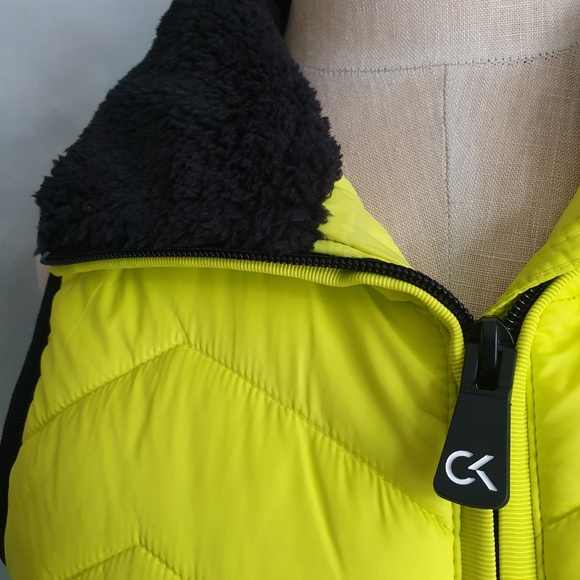 Calvin Klein Performance Neon Yellow & Blk Fleece Lined Mock Neck Puffer Vest XS - Picture 4 of 16